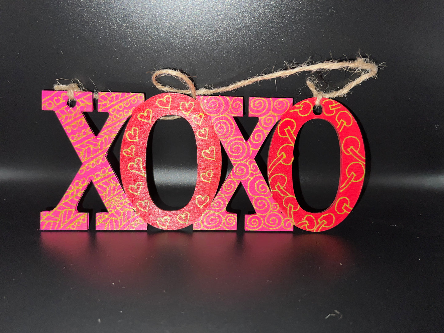 "XOXO" Sign - Gold