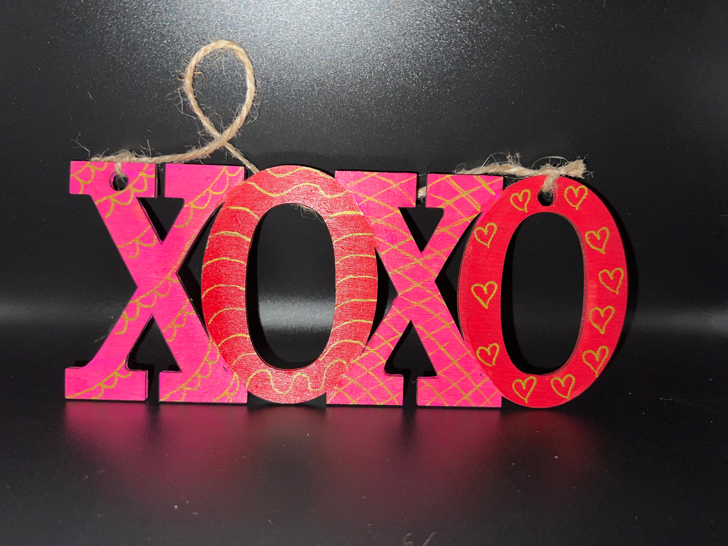 "XOXO" Sign - Gold